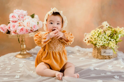 桦甸宝宝从鼻子里溢奶处理